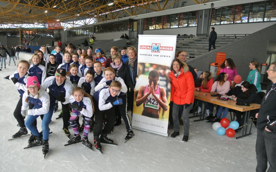 Leerlingen Segbroek College schaatsen voor LH